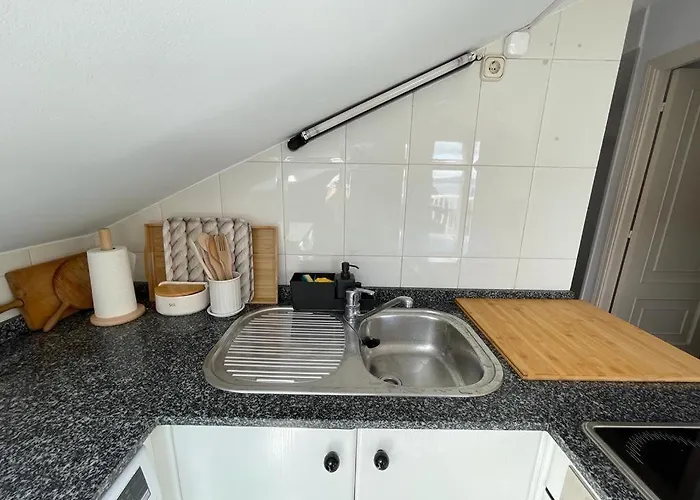 Portonovo-sanxenxo-galicia Atico Con Terrazas E Increibles Vistas Playa Directa *