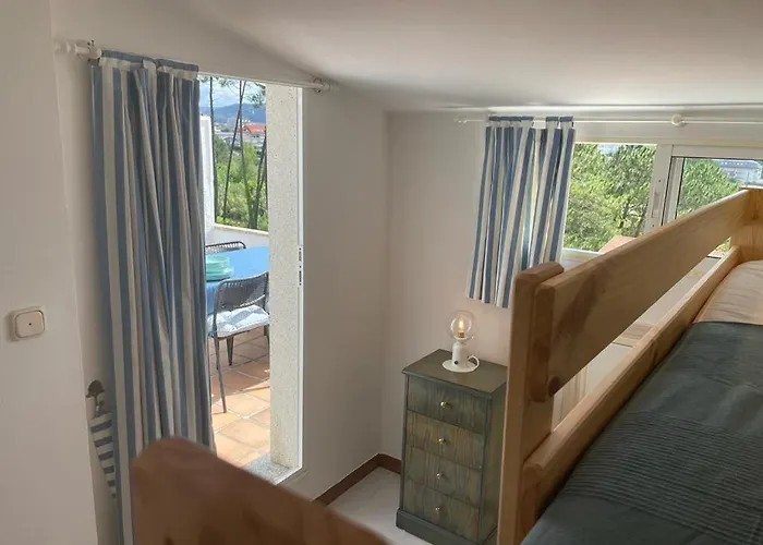 Portonovo-sanxenxo-galicia Atico Con Terrazas E Increibles Vistas Playa Directa Sanxenxo